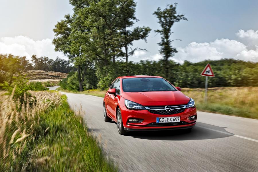  Opel Astra Turbo (K) 2015 года  (WW) (фото 14 из 27)